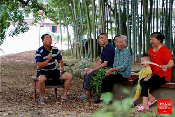 小康相册|缤纷夏日