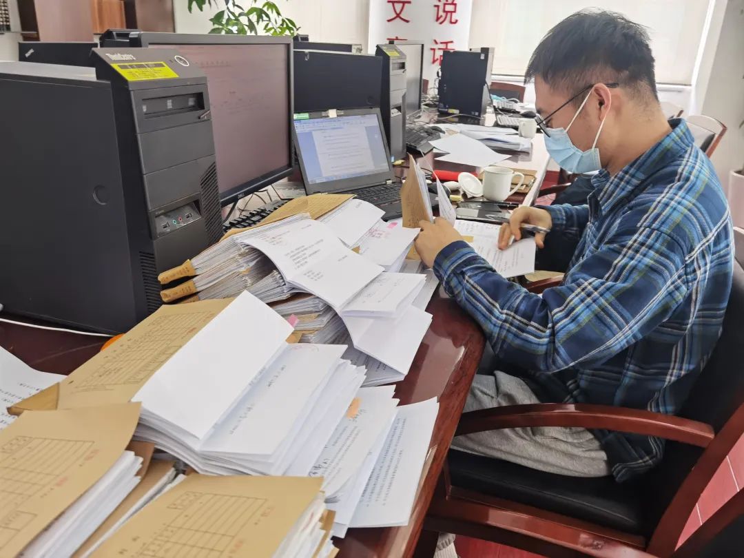 深学细悟共谋发展普陀区审计局党组书记局长杨剑坚守初心履职尽责努力