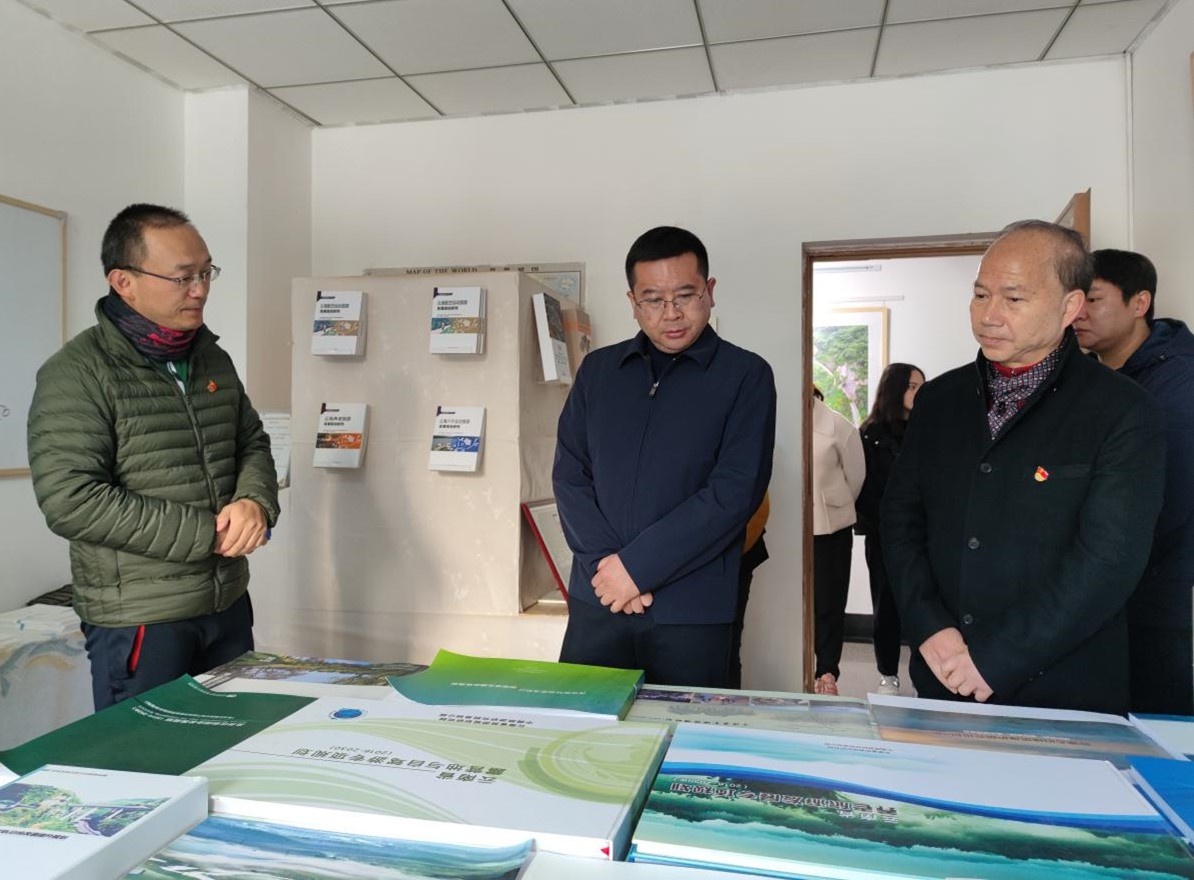 省文化和旅游厅党组书记赵国良到省旅游规划研究院调研