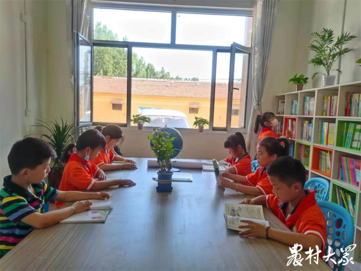 临清建成345个"家庭图书馆":家庭变书房,学生当馆长