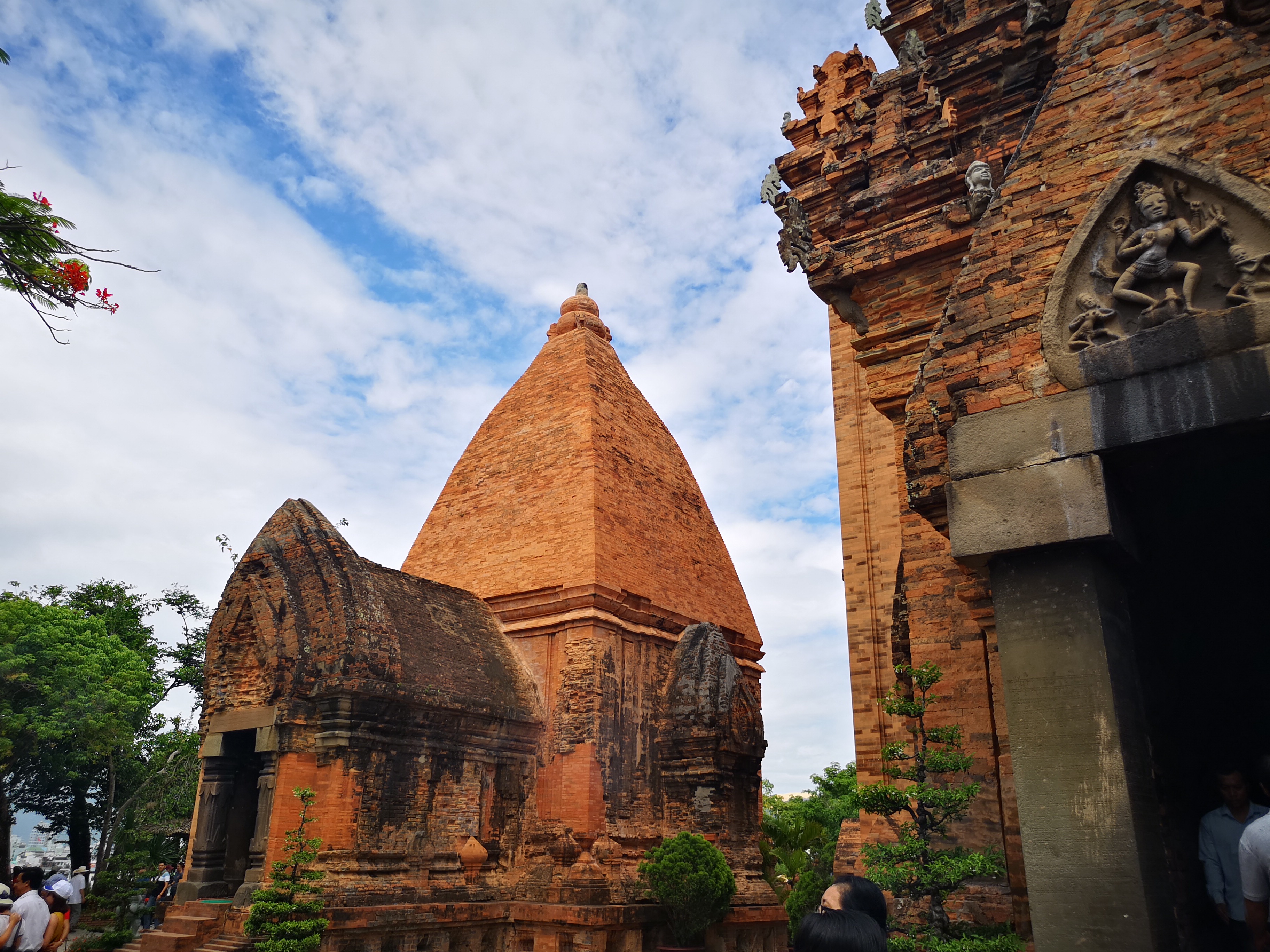 越南芽庄,一个经济实惠值得一去的旅游景点