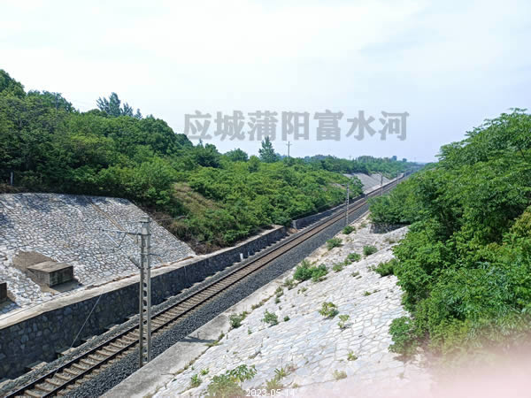 应城西十桥上拍长荆铁路