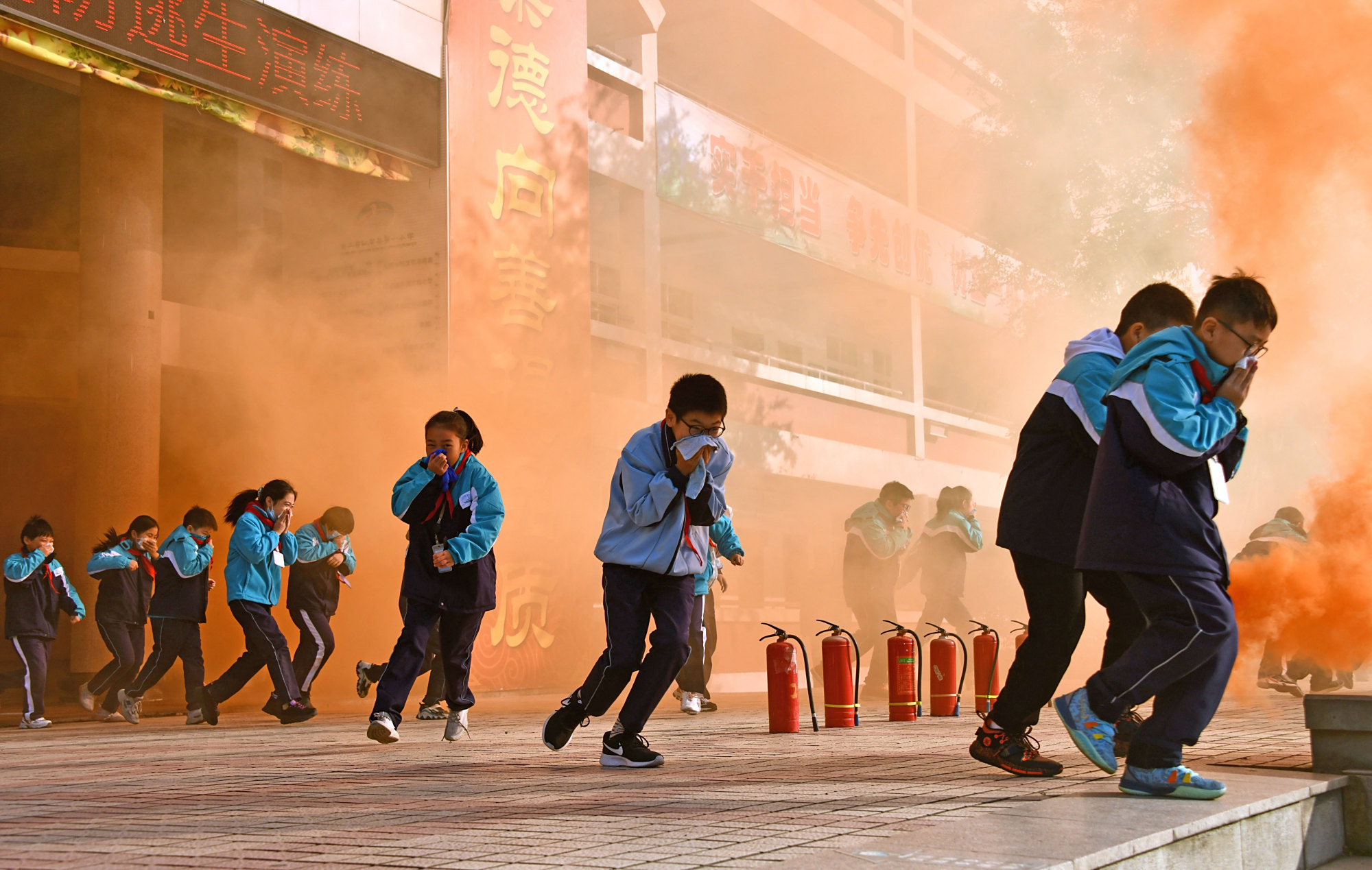 浙江仙居:消防演练进校园