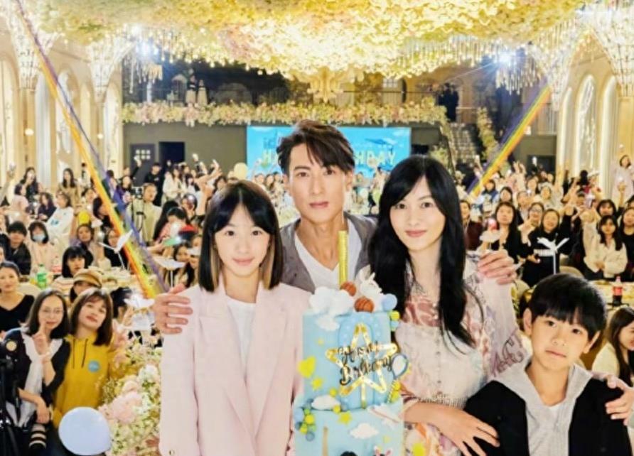 吴尊44岁生日大宴,妻子林丽莹颜值不输女儿,酒席菜色惊艳网友