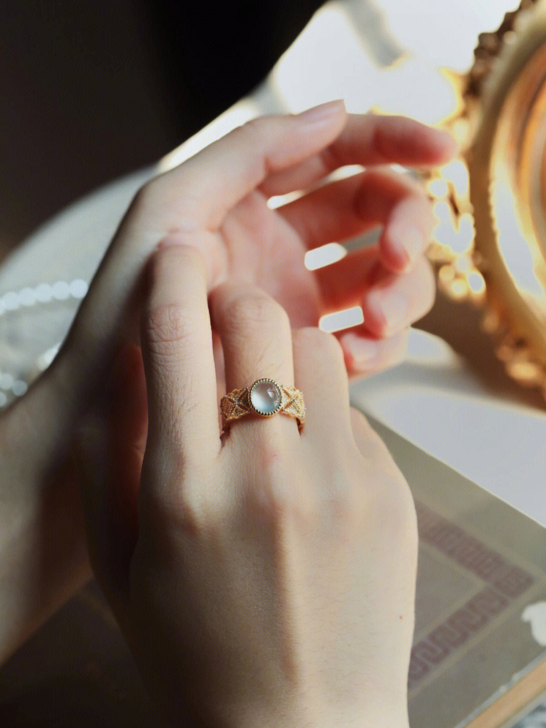 中性复古风白冰翡翠戒指帅爆了