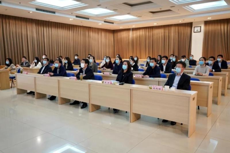山东财金集团组织观看主旋律电影《朝华》