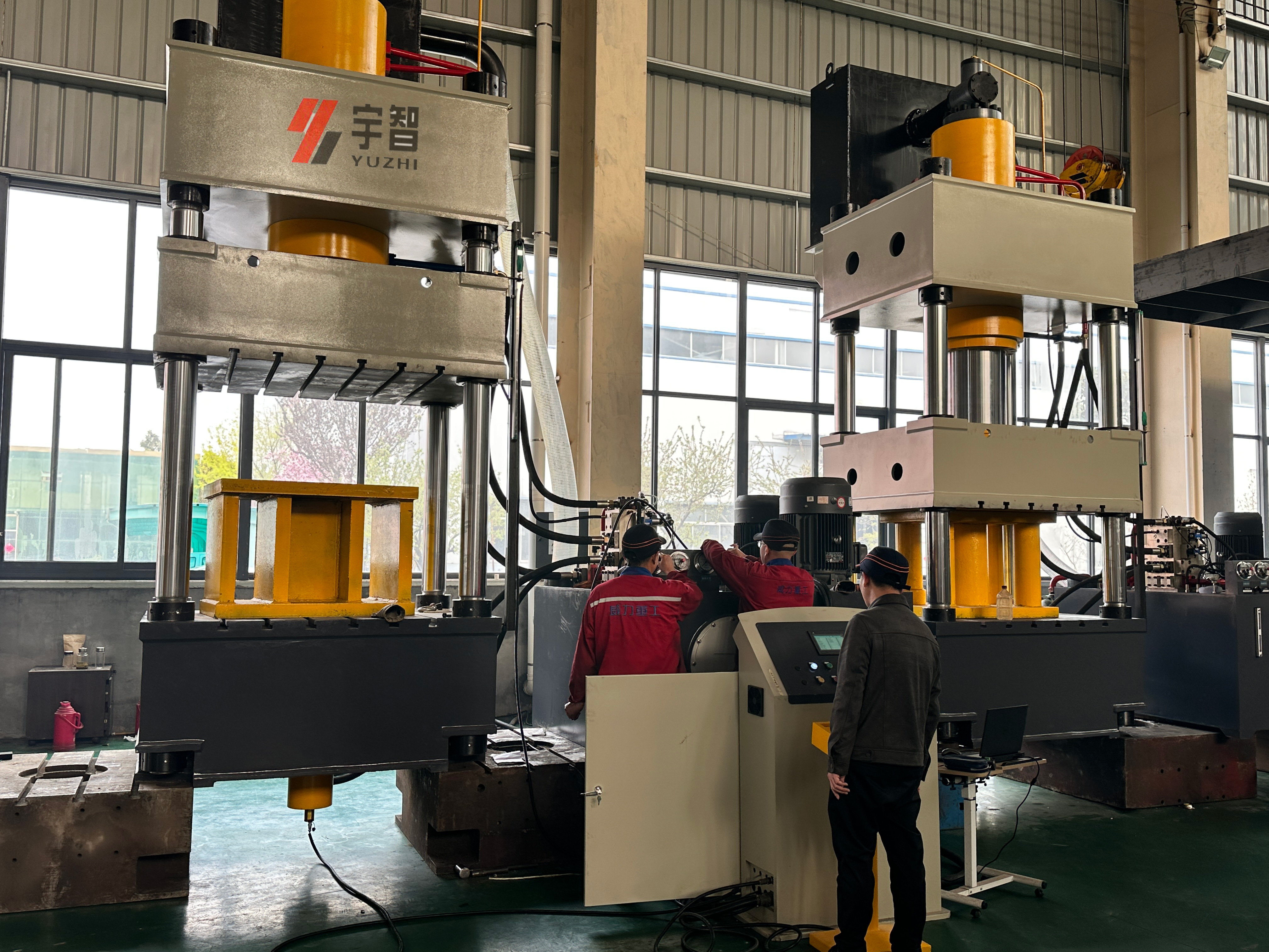 汽车配件压力机(锻造,冲压拉伸)