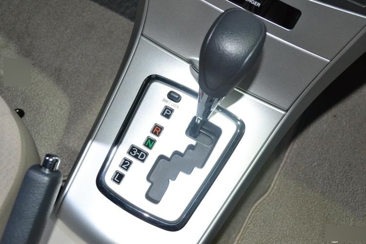 卡罗拉b挡是什么挡?