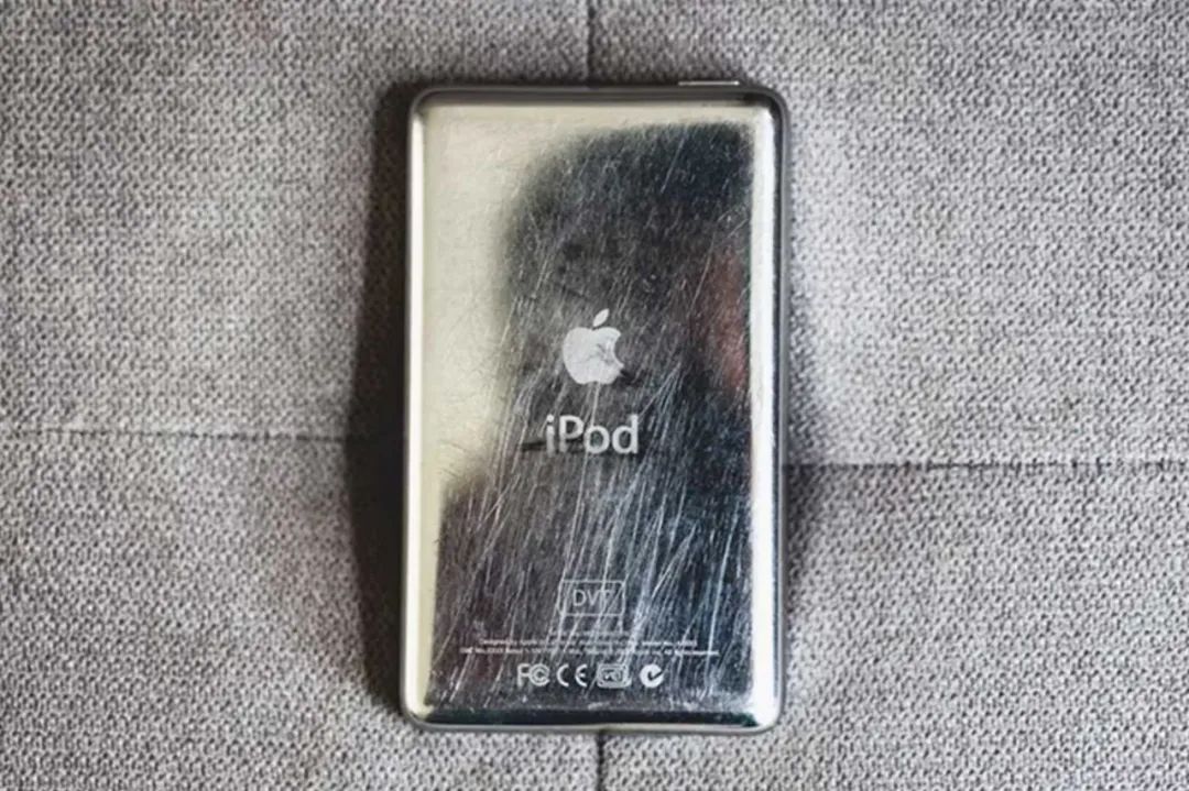 最后一台ipod停产,每人限量十台,你会买吗?