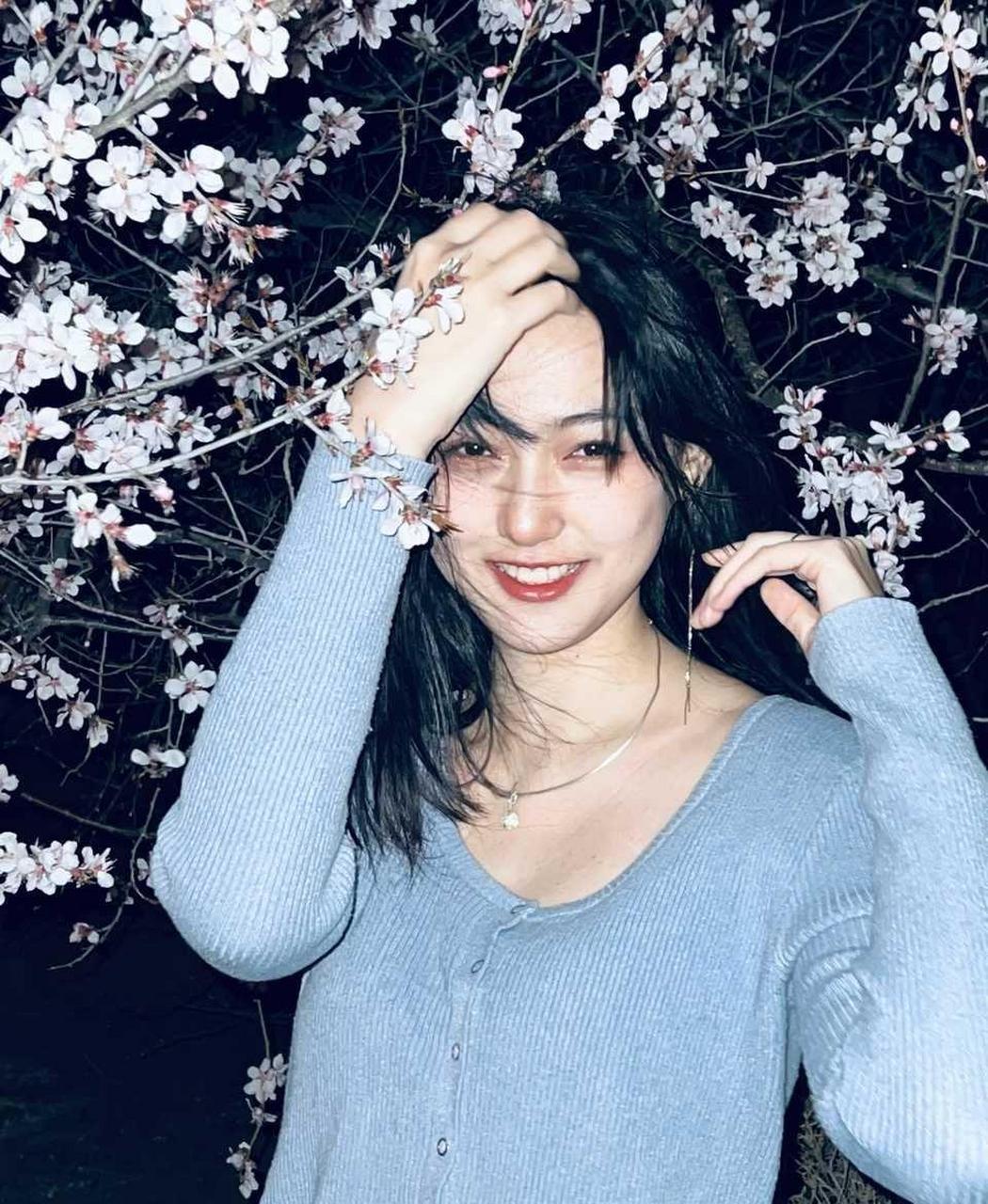 张轶凡中国传媒大学20级播音与主持艺术175cm.