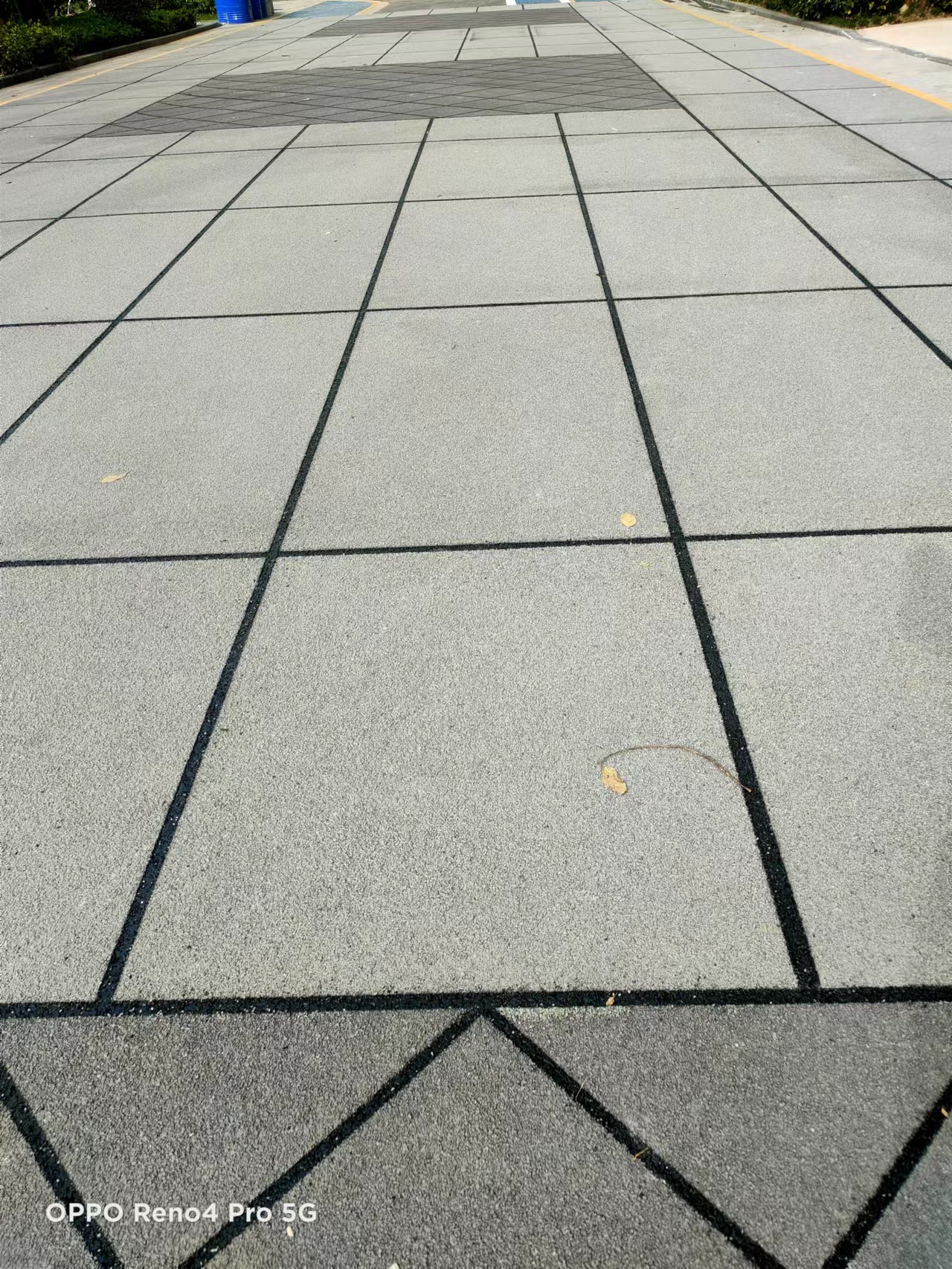 什么是陶瓷颗粒地面?