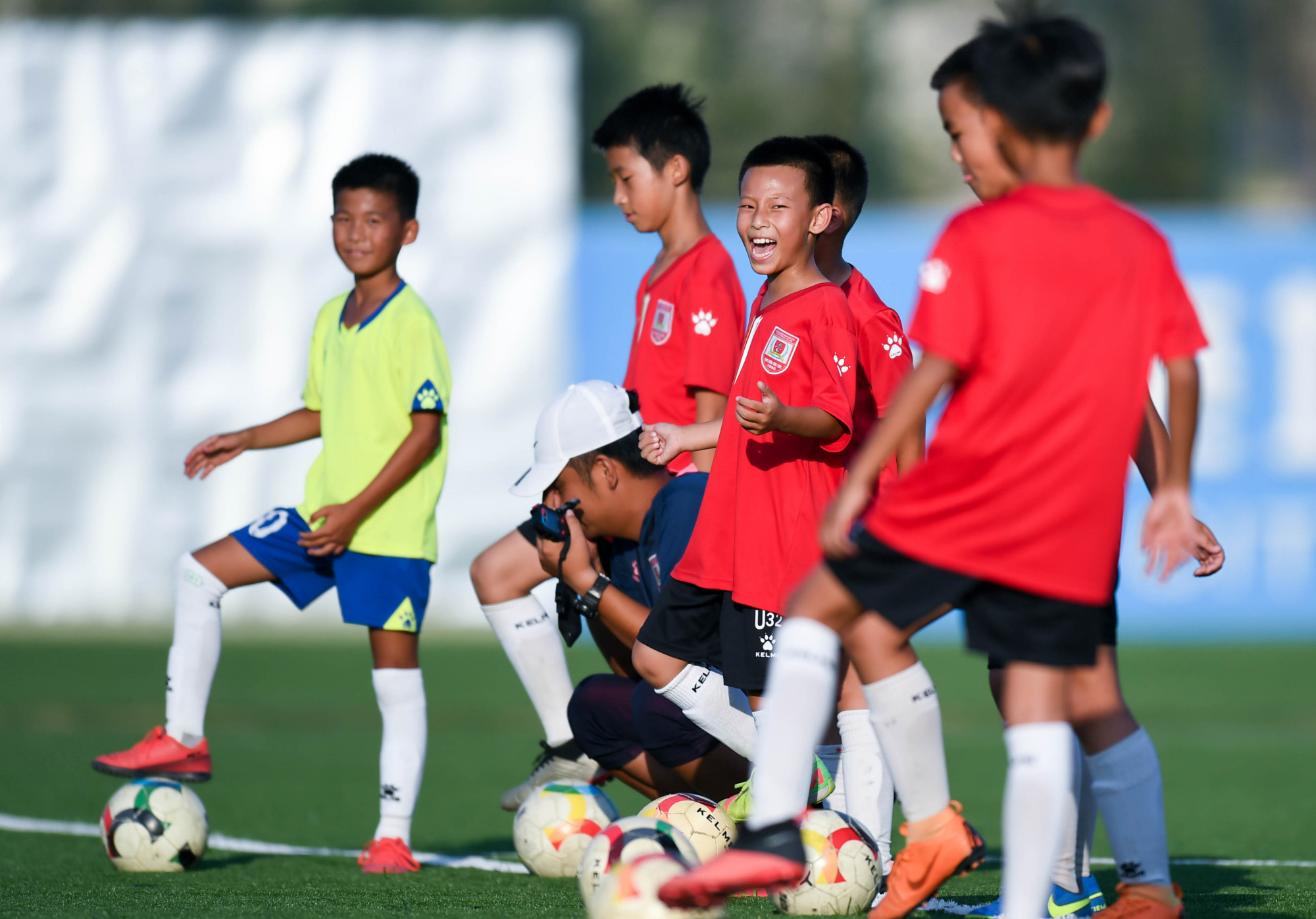 (体育)(7)足球——暑期青训忙