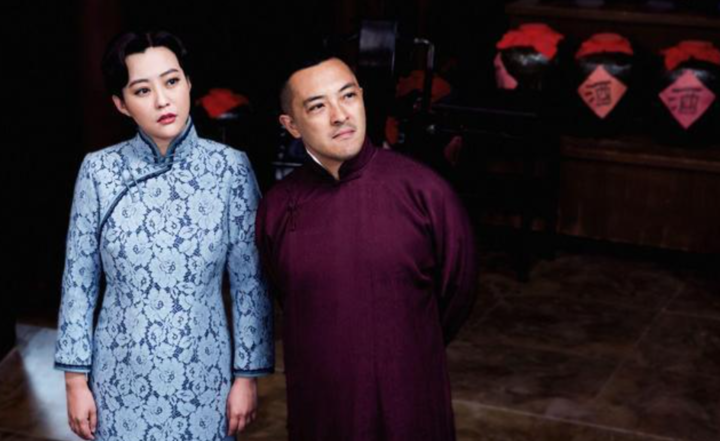 "落魄王爷"富大龙与"御姐格格"郝蕾《东四牌楼东》上演纠葛