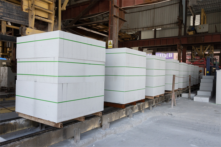 佛山加气砖厂家带来加气砖生产流程介绍