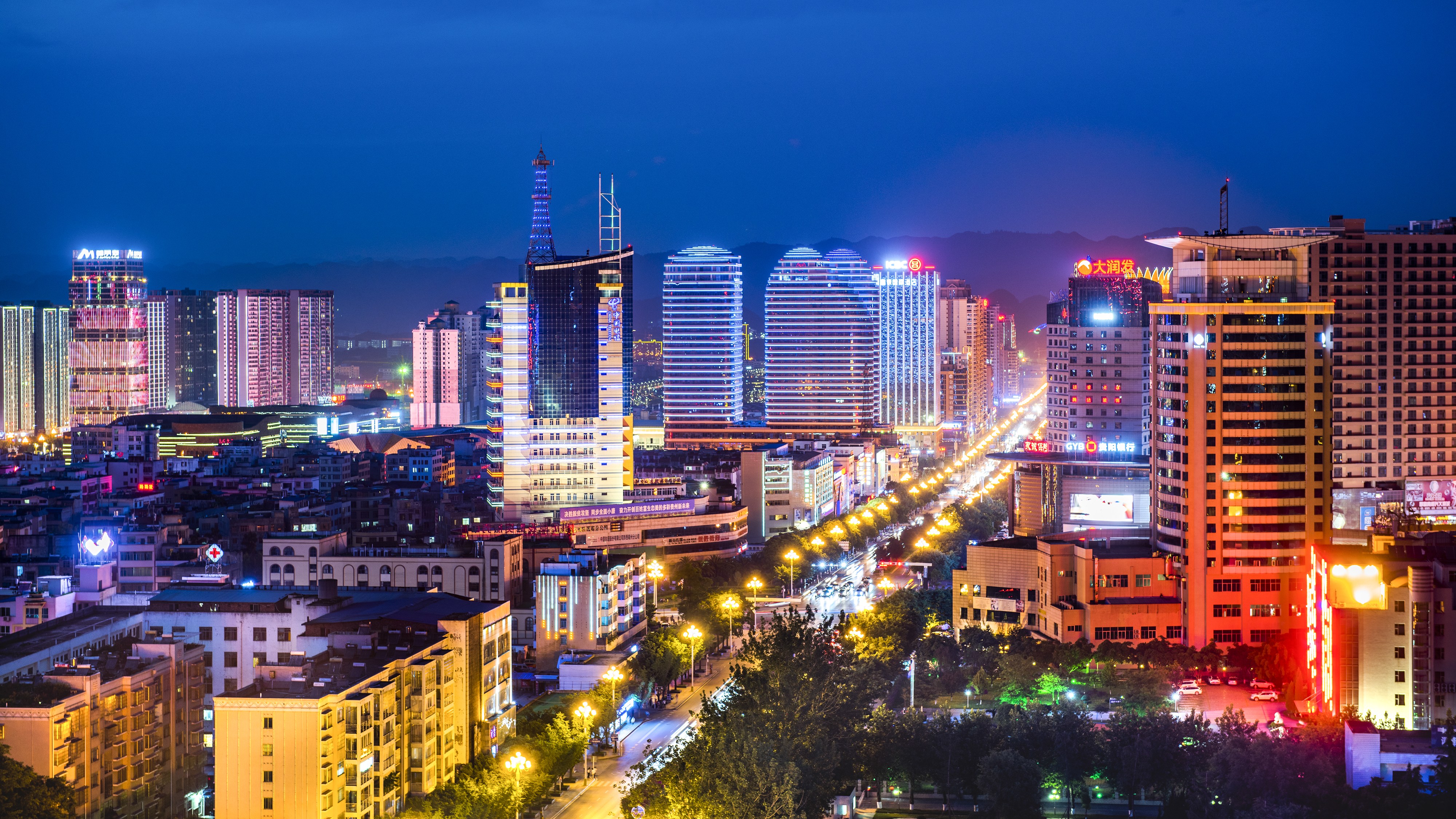 黔西南州围绕"四新"主攻"四化"全景观察系列(三)城市带动 新型城镇