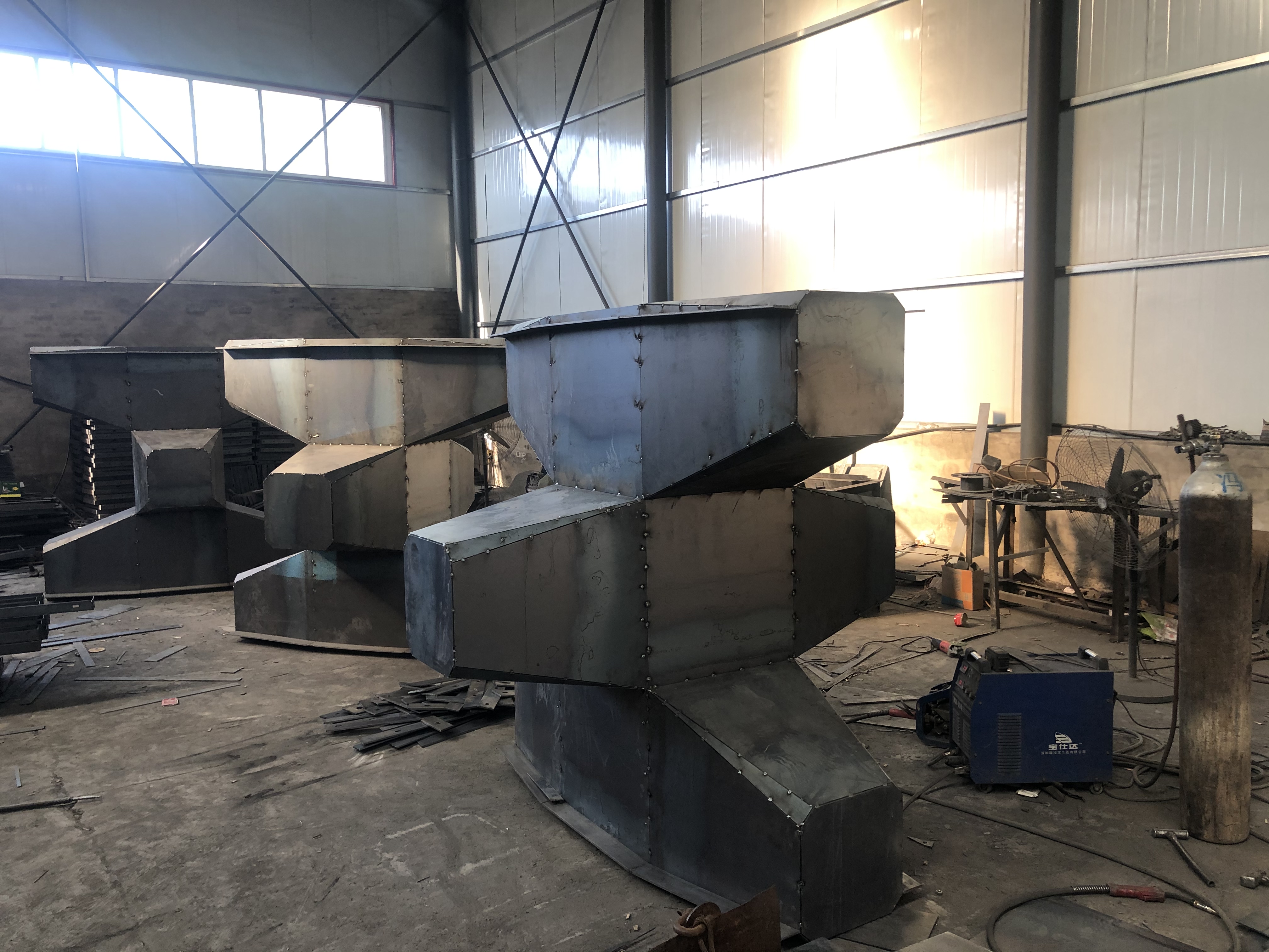 四角锥体防浪石模具 风电基础模具