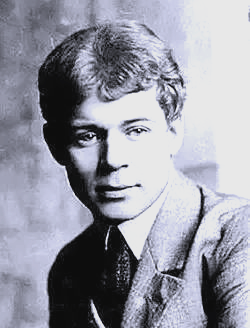 叶赛宁的诗意田园:爱与自然的赞歌