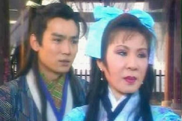 杨钧钧演西门无恨时多少岁