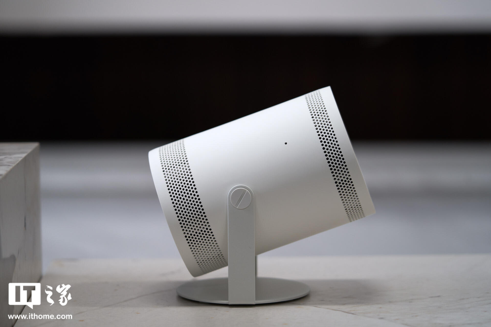 第二代the freestyle三星随享智能投影仪体验:随身随地超大屏