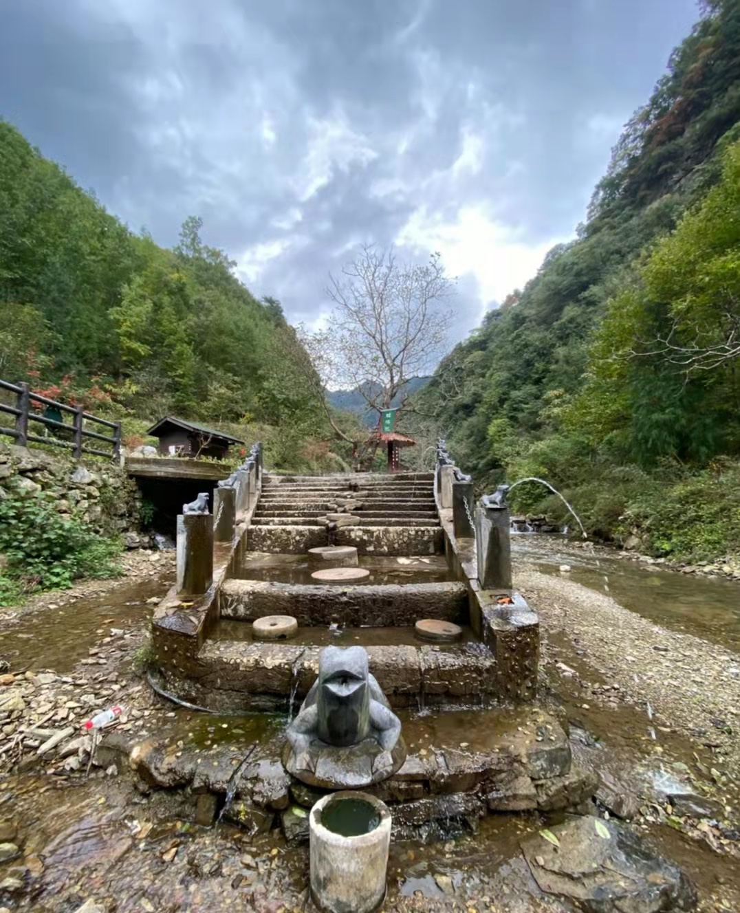 广元租车万路捷:出行推荐——水磨沟