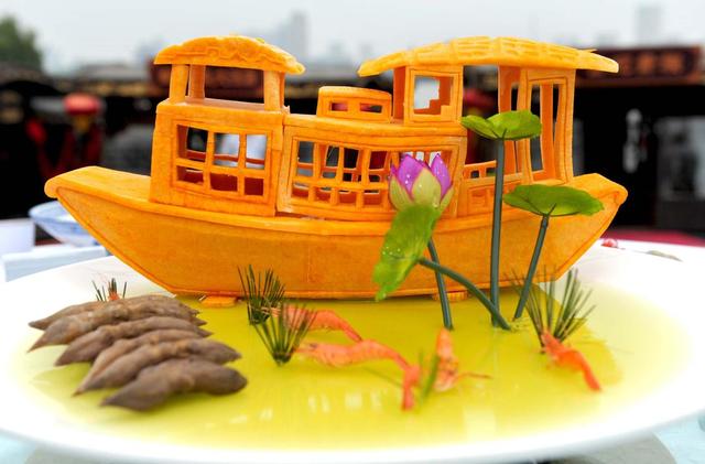 嘉兴的南湖船菜