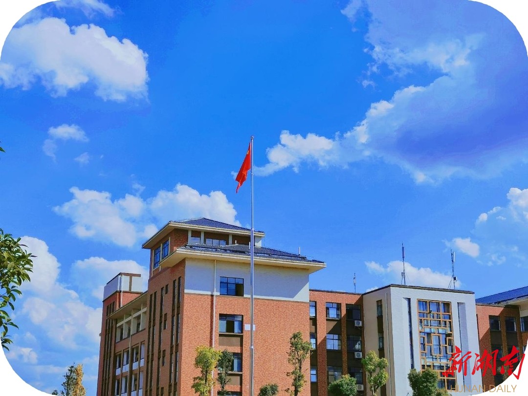 最美家乡推荐官之"最美校园"|宁远二中:我与你邂逅在"四季"里