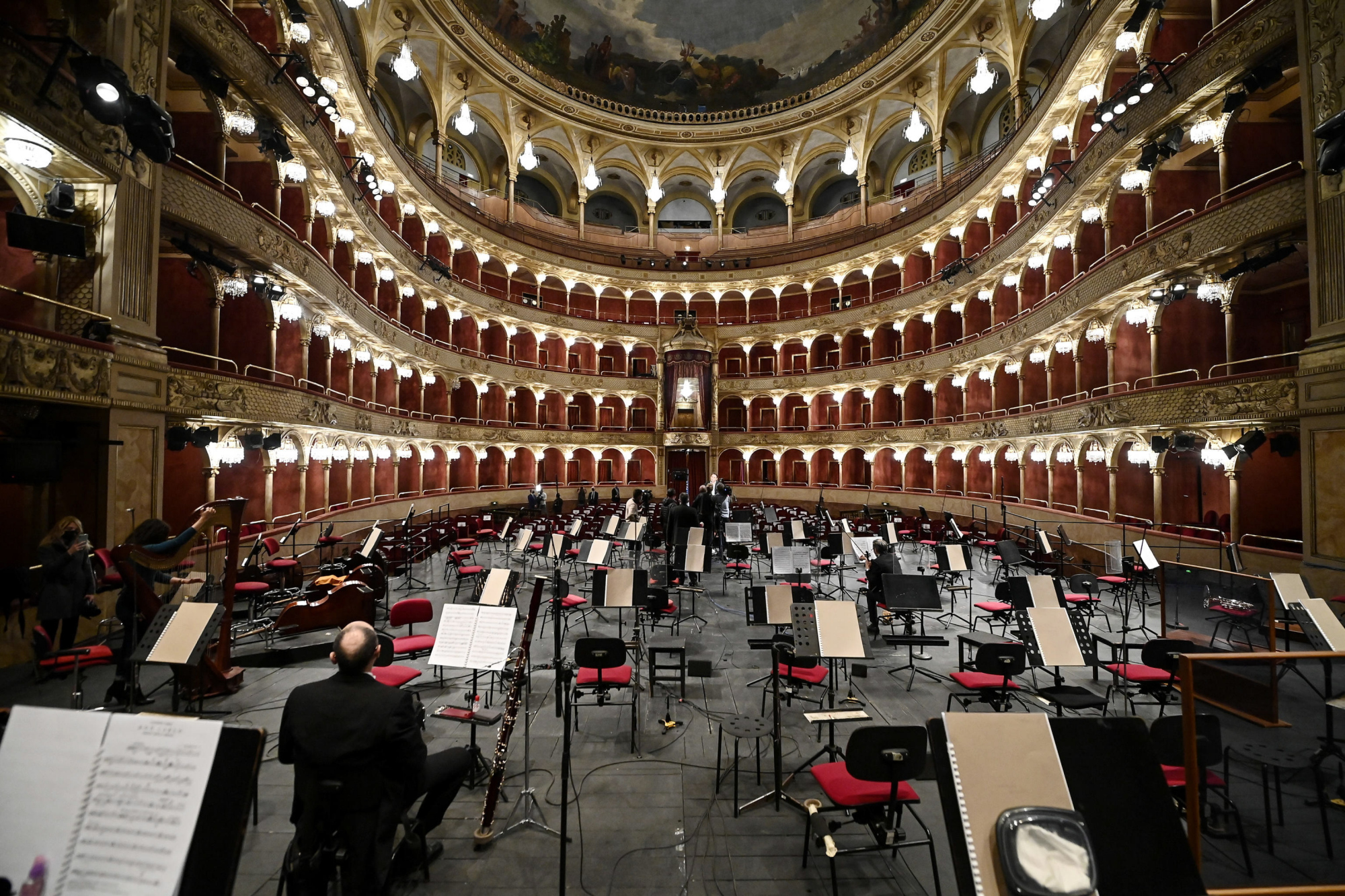 (3)罗马歌剧院重开