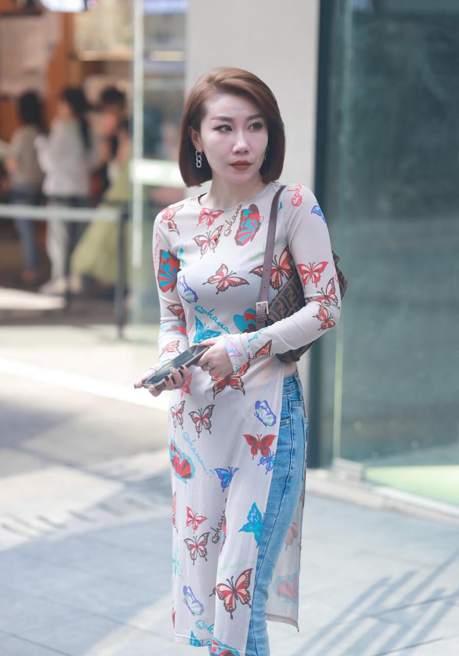 重庆街拍:北城天街20230505-01#街拍##美女##穿搭##今天穿什么