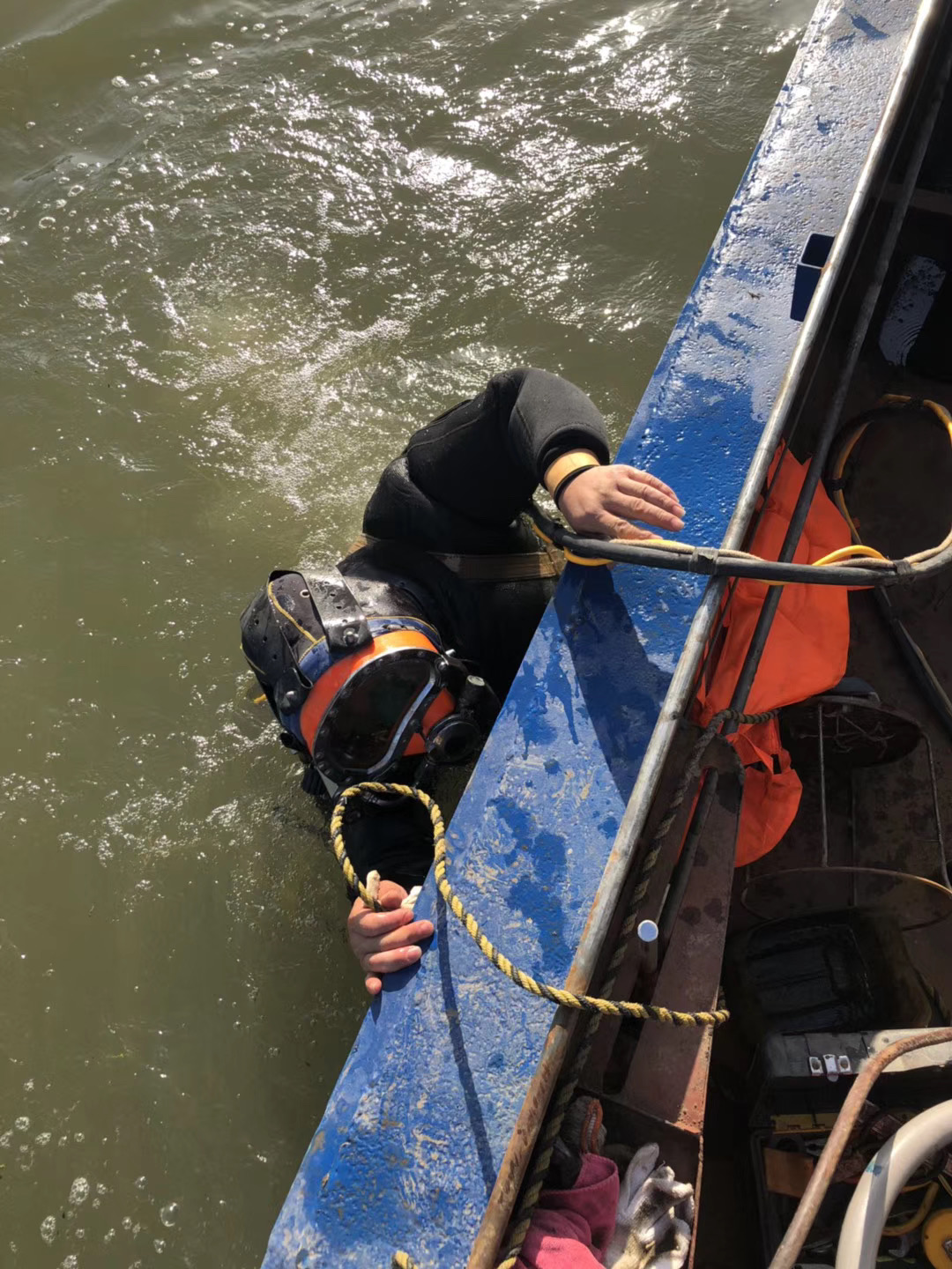 唐山市水下打捞-潜水打捞救援服务