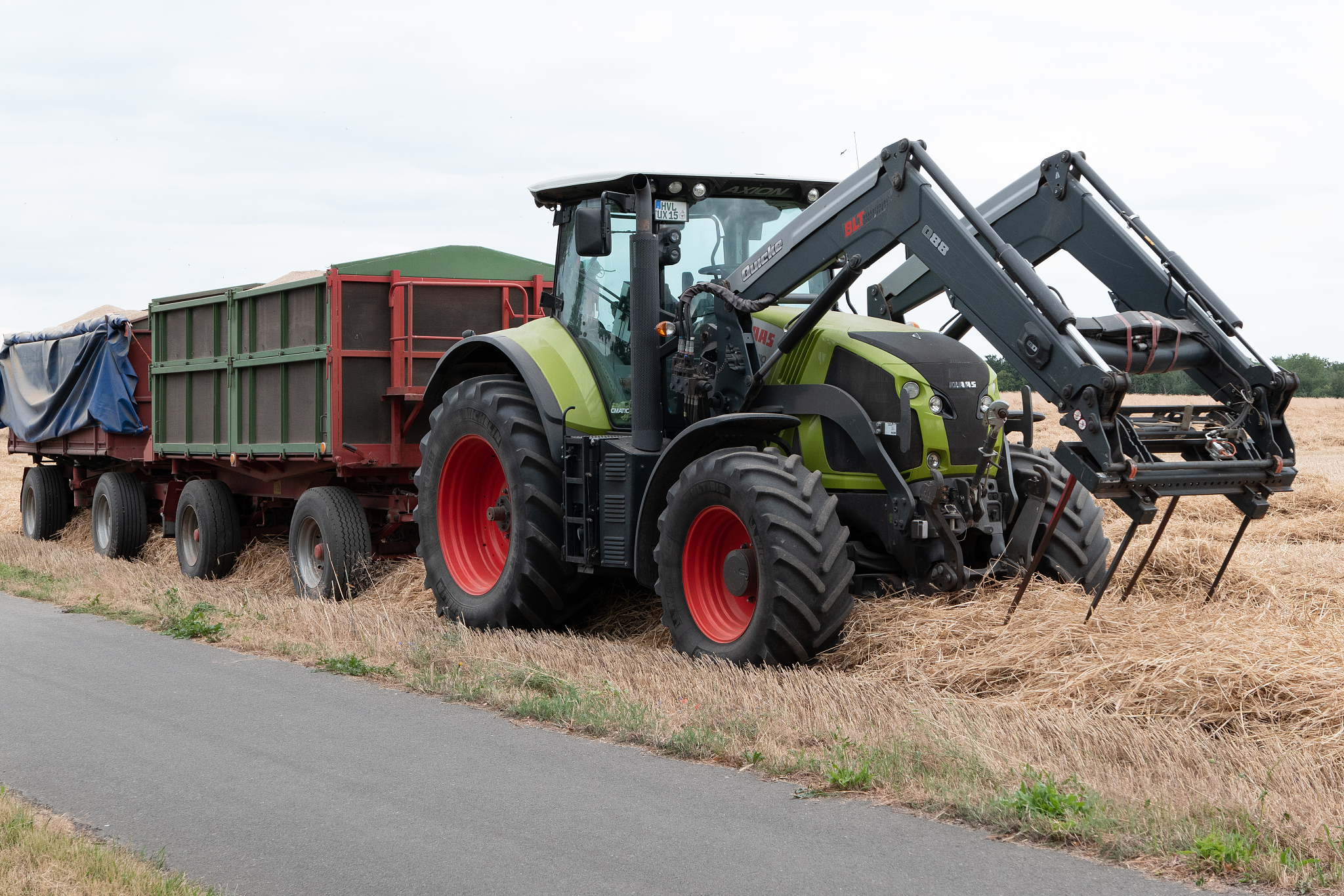 美国约翰迪尔青贮机进口报关中检代理所需资料以及流程