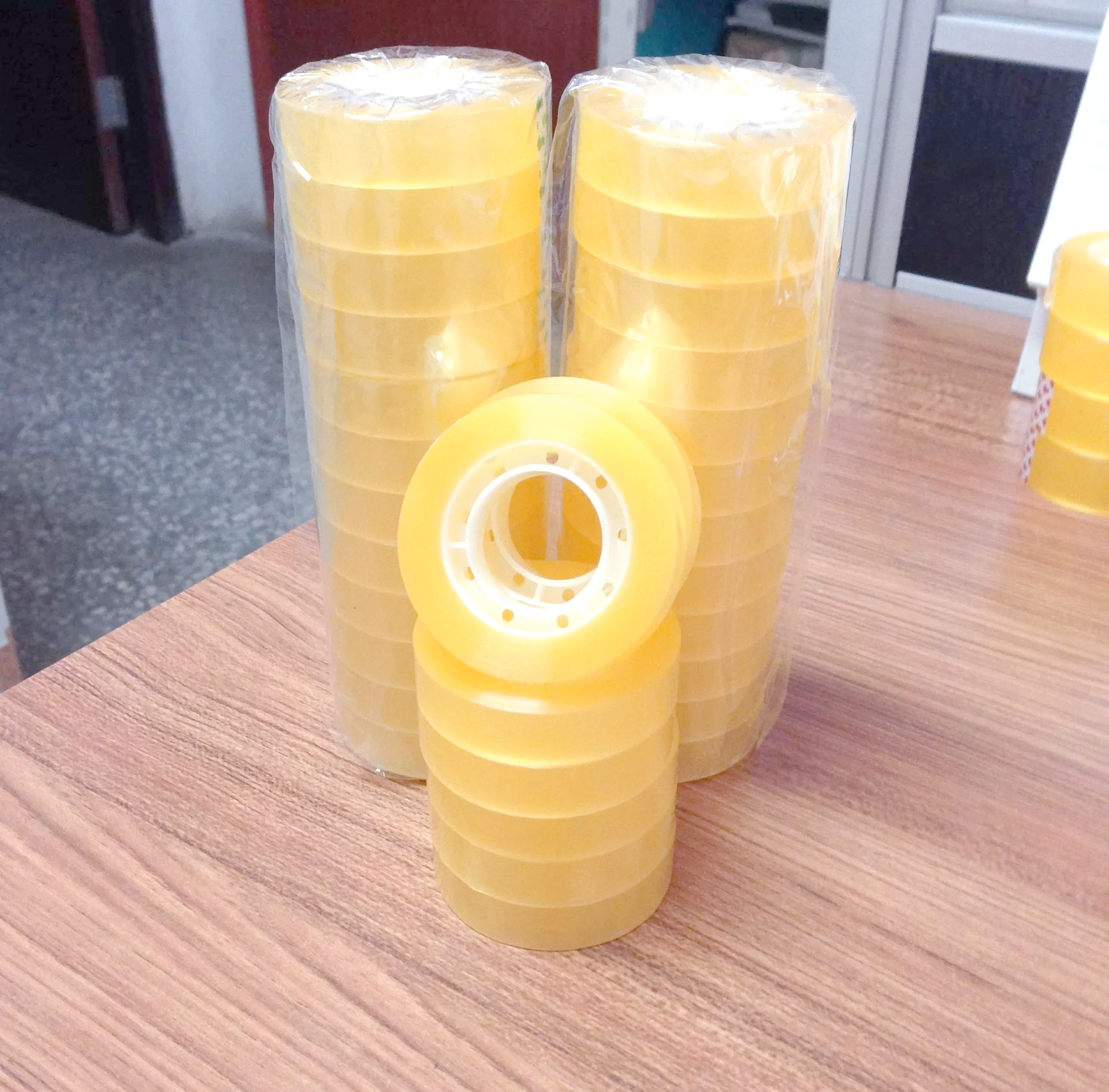 省钱又实用!教你自制透明胶带切割器