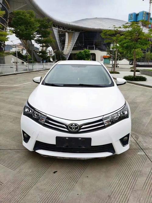 卡罗拉超级白和珍珠白哪个好看?