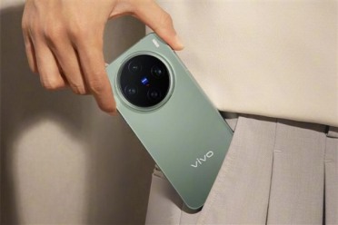 冷静畅玩！vivo X300实测温控亮眼：天玑9500高能效设计成关键