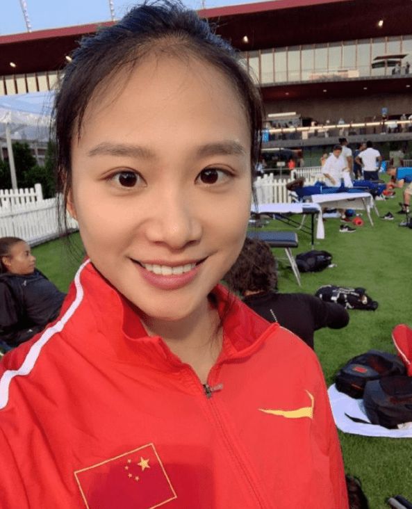 铿锵玫瑰"芬妹几"