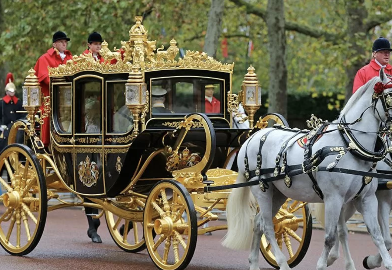 英国王查尔斯三世明日加冕将乘坐有空调的现代化马车多国政要出席