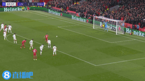 利物浦2-0皇马 终结8场不胜 欧冠第5轮焦点战_欧冠-姆巴佩失点麦卡利斯特破门 利物浦2-0皇马