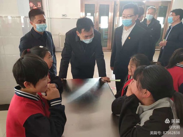 张家口市教育局局长杜平到阳原县调研寄宿制示范学校建设情况