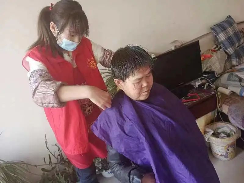 临洮县中铺镇:为文明"站台"让幸福"升温"