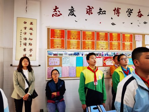 四月芳菲已荼蘼,研修花开恰是春——记泸州七中教育集团高新区中学校4