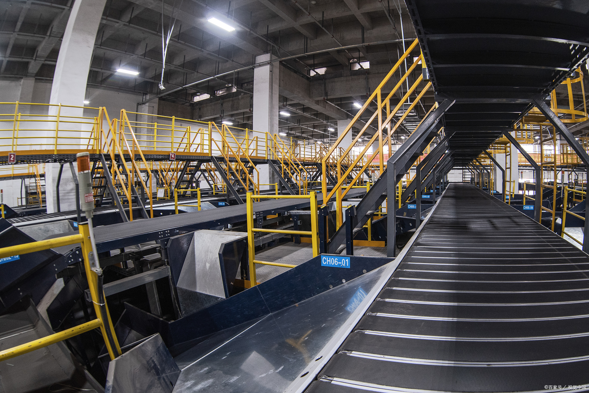 直线窄带分拣机,让快递分拣更高效丝滑