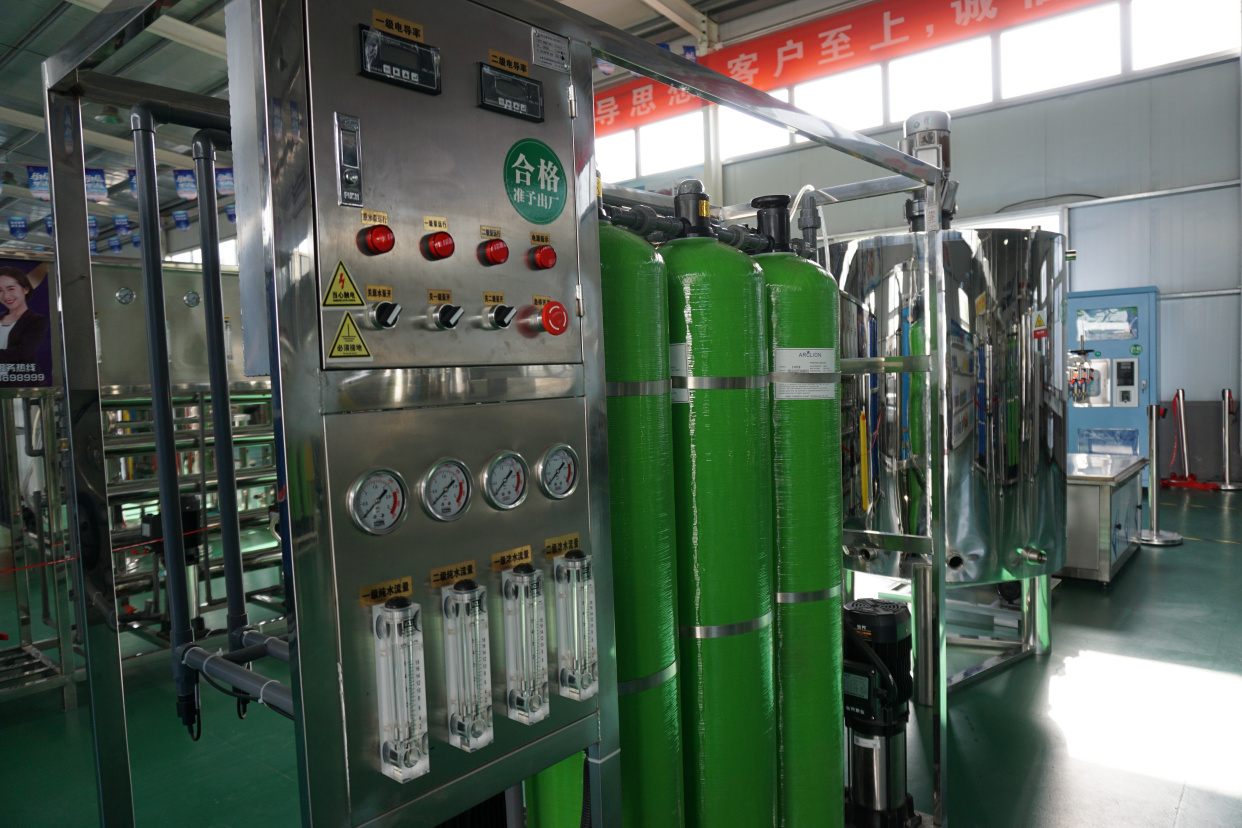 洗衣液生产机器多少钱