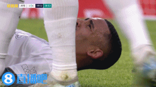 阿森纳主场对阵曼联2024足总杯第3轮_英超-热苏斯马丁内利破门 阿森纳3-1布伦特福德_马丁内利进球越位B费摔鞋染黄