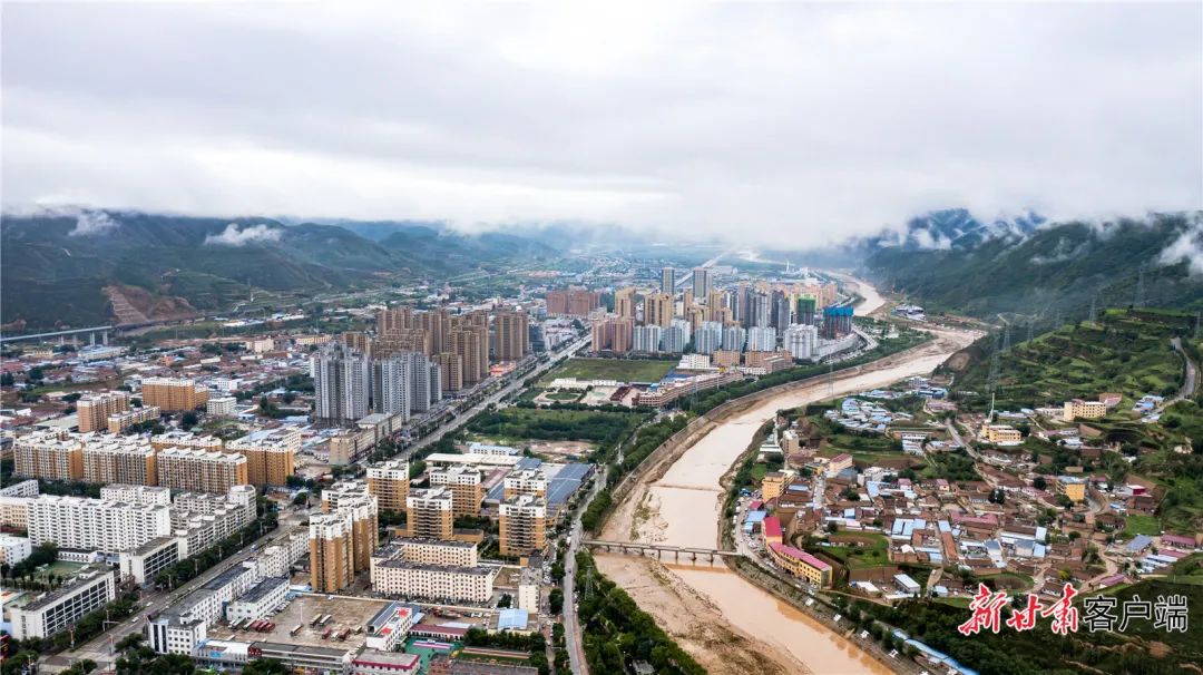 「学习宣传贯彻党的二十大精神 党组织书记专访」访环县县委书记