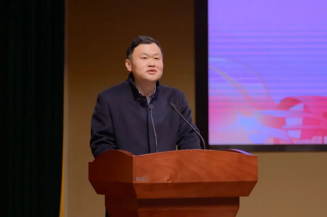 再造一个千亿城发宜昌城发集团第一届职工代表大会第二次会议召开