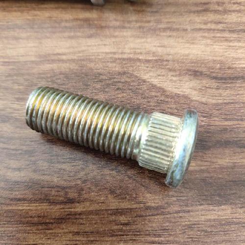 加长的轮毂螺栓除了美观还有什么作用?