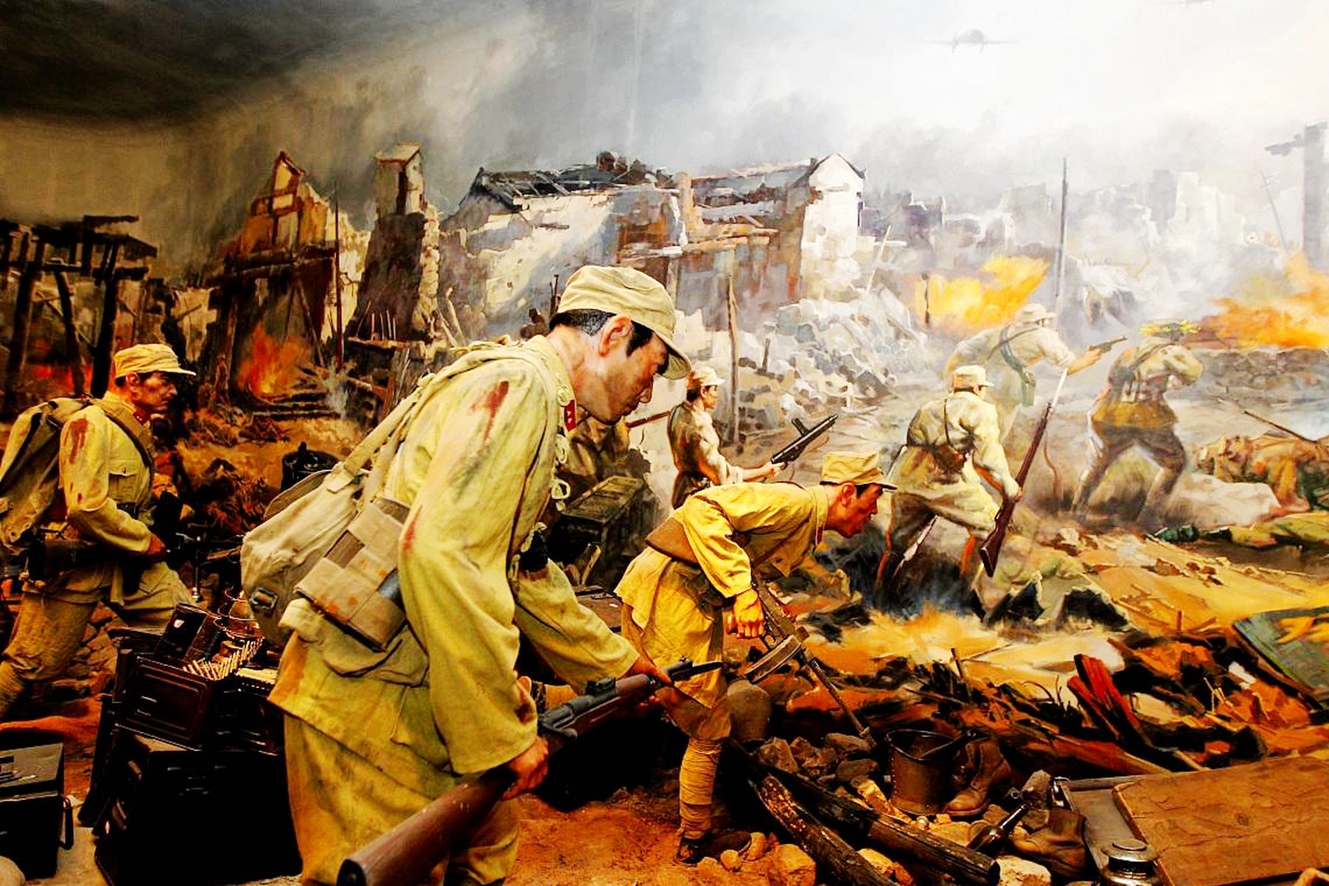 "当时,日本侵略中国,弹尽粮绝的新四军手持团长宝剑与日军作战.