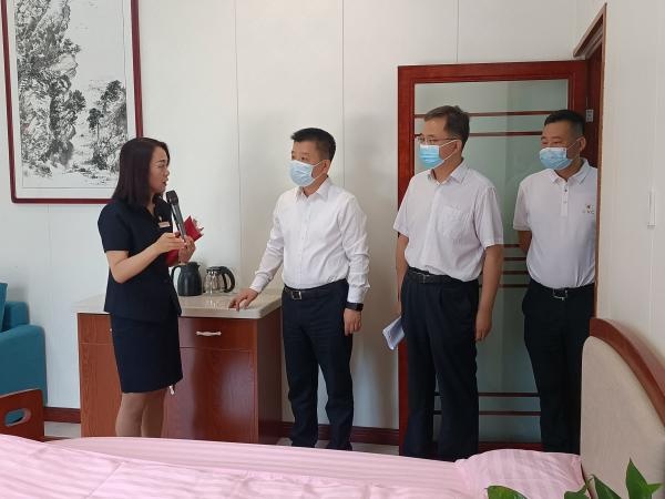 西安市副市长仵江督导检查养老服务设施建设工作