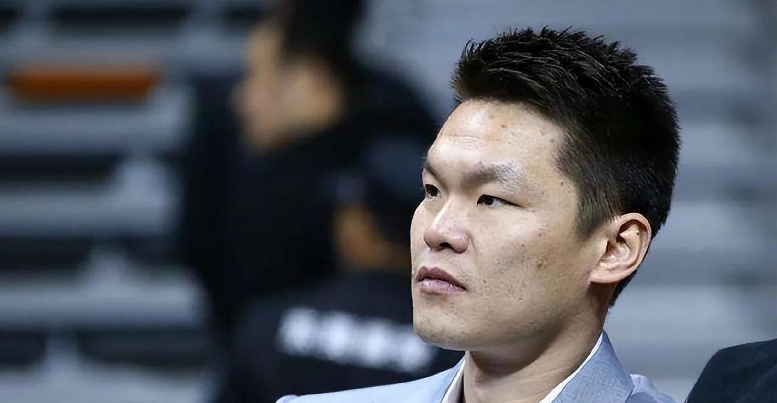 朱芳雨的三宗罪  本赛季广东队被广厦淘汰,从教练员到球员都尽力了,广