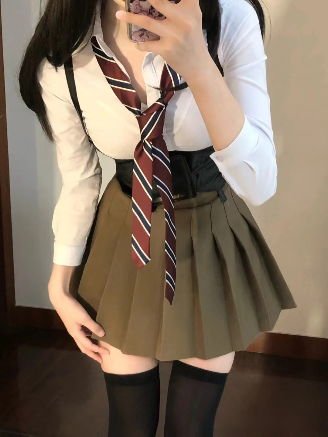 辣妹学姐ck风格装扮