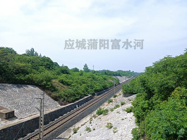 应城西十桥上拍长荆铁路